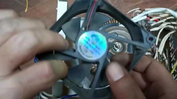电动车充电器风扇不转？维修视频解析来帮你！